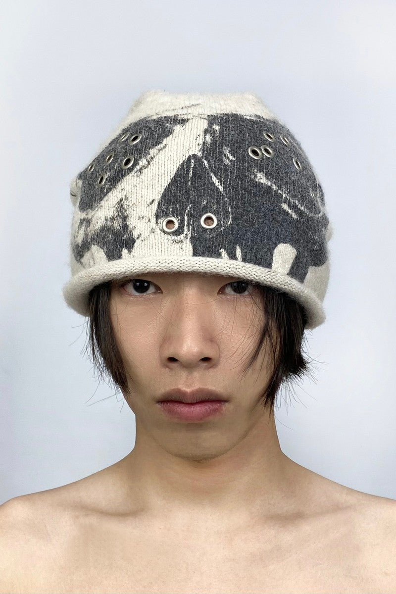 Skull Embroidered Beanie